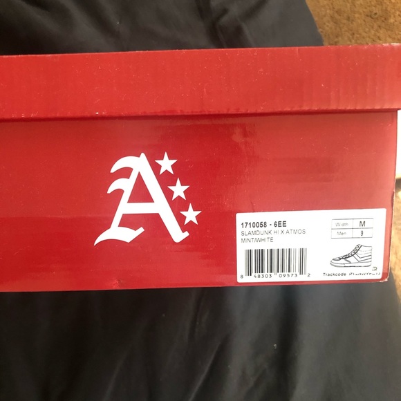 Pony x Atmos NYC men’s size 9 worn super lightly main image 5